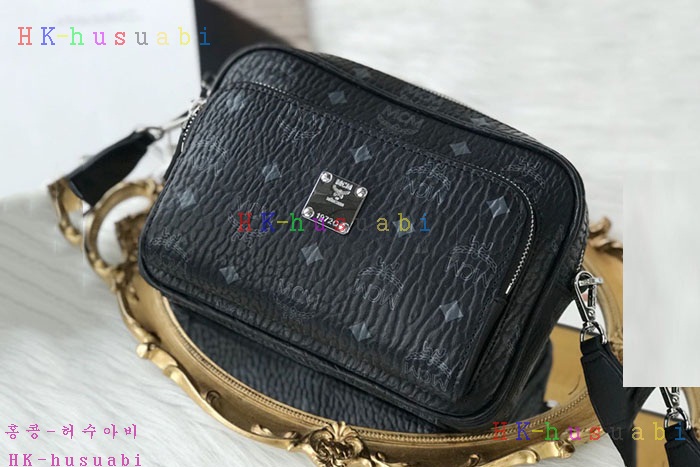 NEW 엠씨엠 메신저백 신상 M 222439