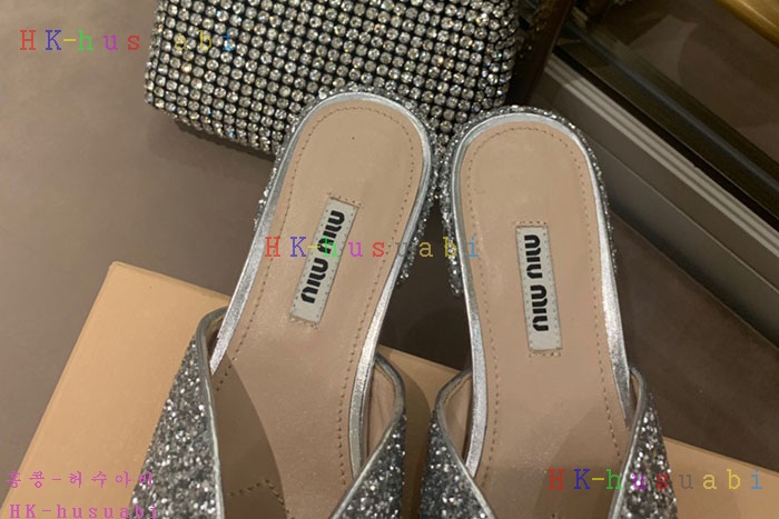 NEW 미우미우 신발 신상 M 99585223