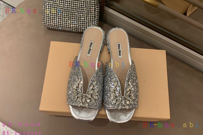 NEW 미우미우 신발 신상 M 99585223