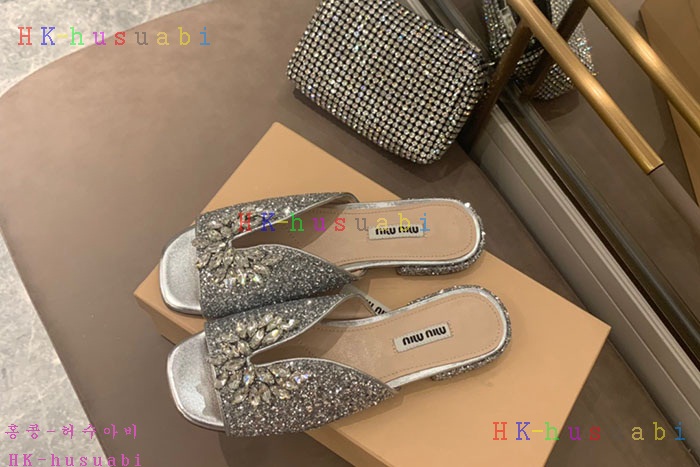 NEW 미우미우 신발 신상 M 99585223