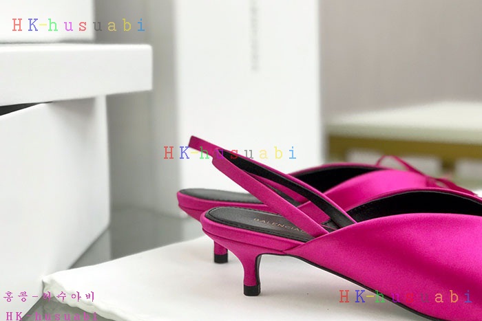 NEW 발렌시아가 신발 신상 B 441404