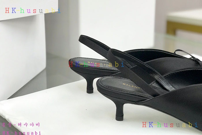 NEW 발렌시아가 신발 신상 B 441407