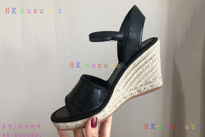NEW  펜디 신발 신상 FD 642553