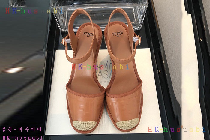 NEW  펜디 신발 신상 FD 642554