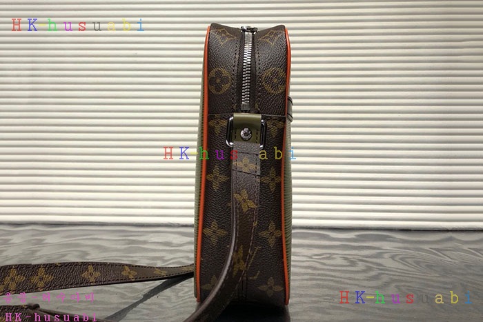 ★미러급★NEW 17F/W 신상 남성 다뉴브 크로스백 M53423