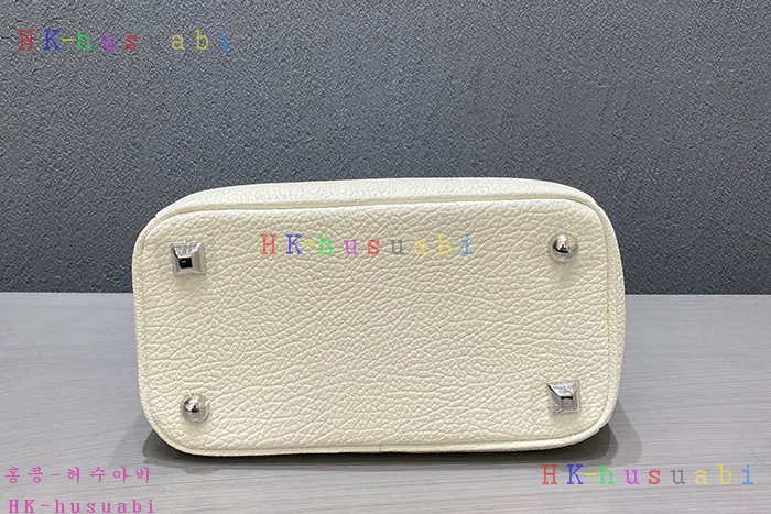 ★미러급★ 메종 마르지엘라 포켓백   M336210