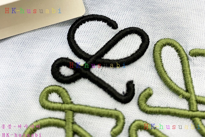 NEW 로에베 반팔티 신상 L 6527750