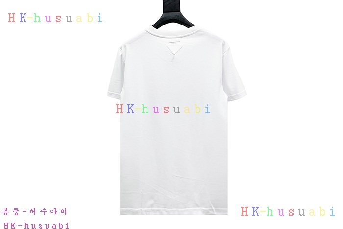 NEW 프라다 반팔티 신상 P 4417251