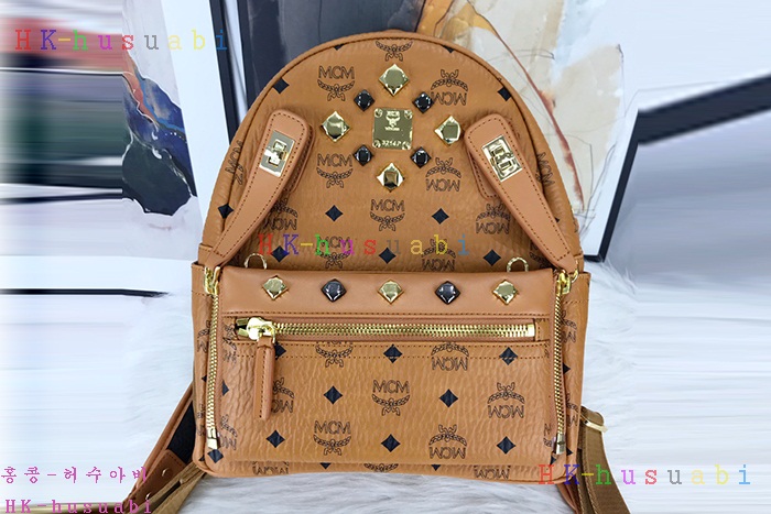 NEW 엠씨엠 백팩 신상 M 4233670