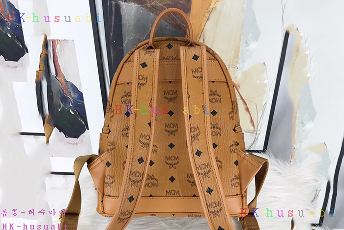 NEW 엠씨엠 백팩 신상 M 4233670