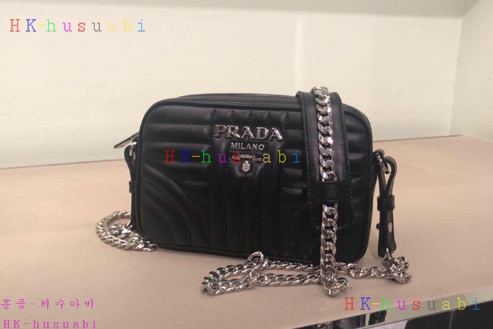 ★미러급★ 프라다 다이어그램 카메라백 P 1BD083