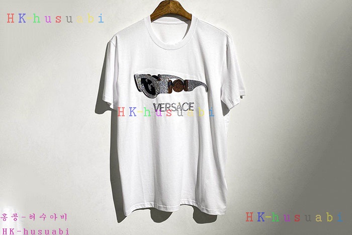 NEW 베르사체 반팔티 신상 V 233511