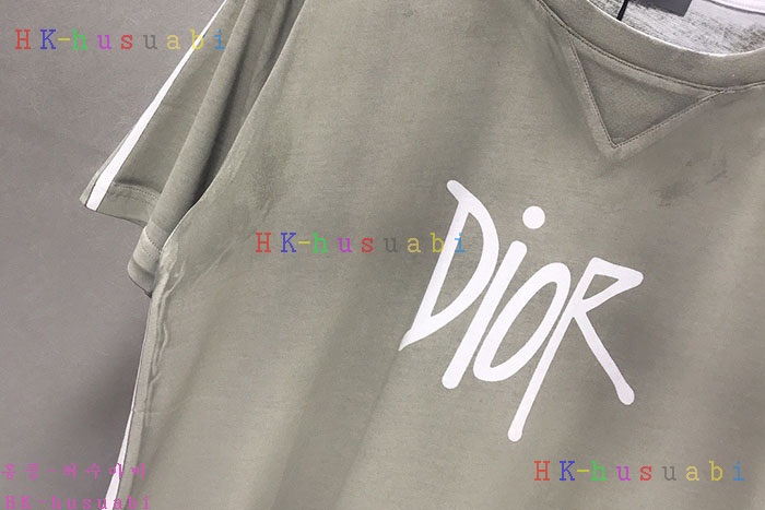 NEW 디올 반팔티 신상 DR 3325011