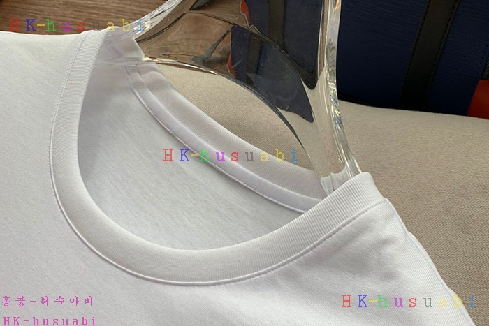 NEW 루이비통 반팔티 신상 LV 254212