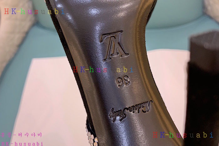 NEW 루이비통 신발 신상 LV 3324251
