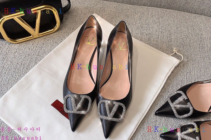 NEW  발렌티노 신발 신상 V 222410