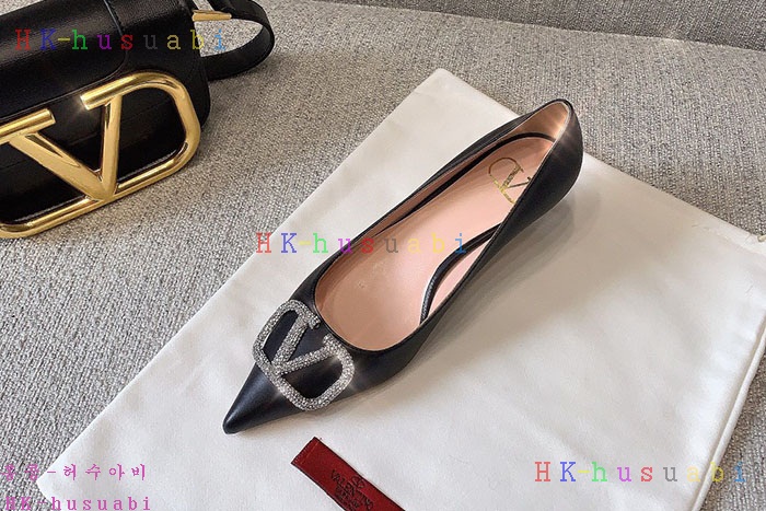 NEW  발렌티노 신발 신상 V 222410