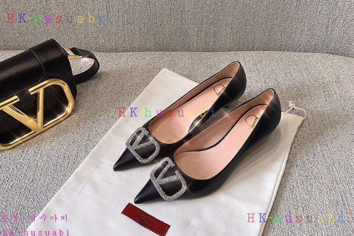 NEW  발렌티노 신발 신상 V 222410