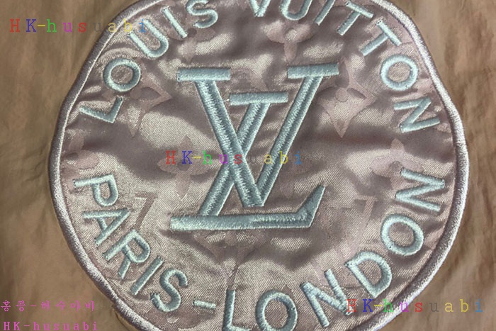 NEW 루이비통 상의 신상 LV  427713