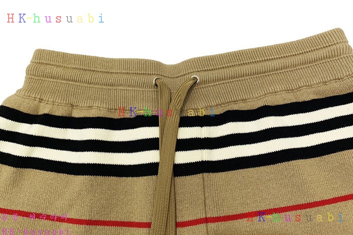 NEW   버버리 반바지 신상 BB  245586