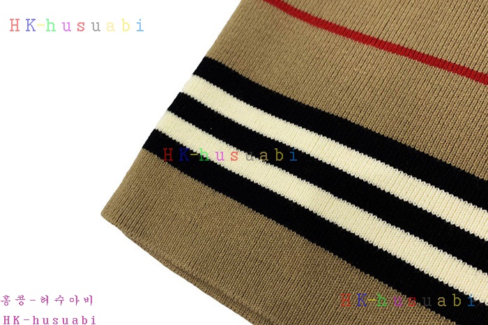 NEW   버버리 반바지 신상 BB  245586