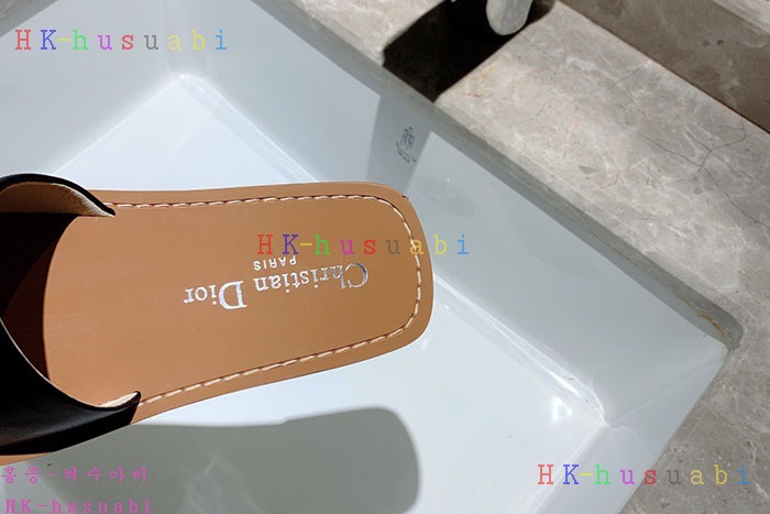 NEW 디올 여성용 슬리퍼 DR 333950