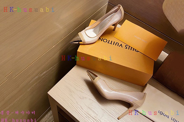 NEW 루이비통  신발 신상 LV 995241