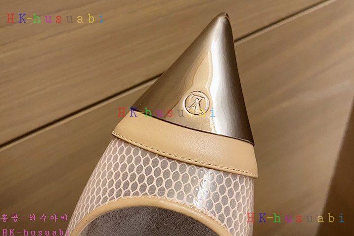 NEW 루이비통  신발 신상 LV 995241