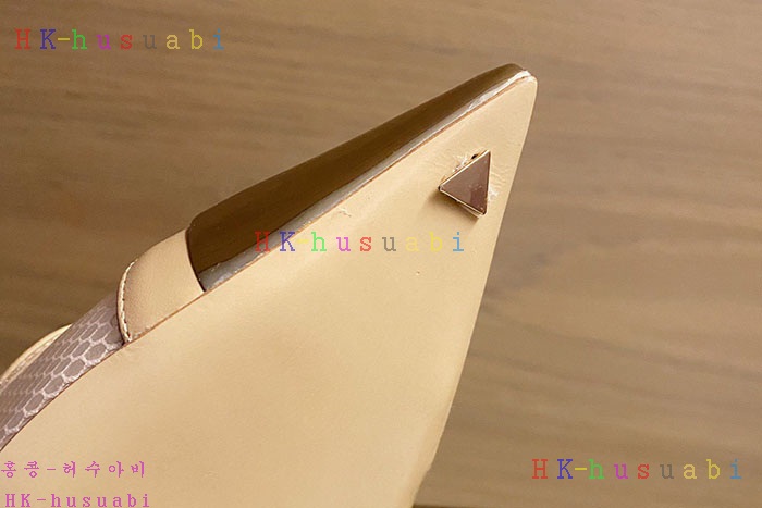 NEW 루이비통  신발 신상 LV 995241