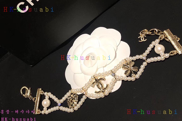 NEW 샤넬 팔찌 신상 C 557312