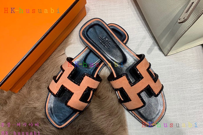 NEW 에르메스 여성용 슬리퍼 H555733