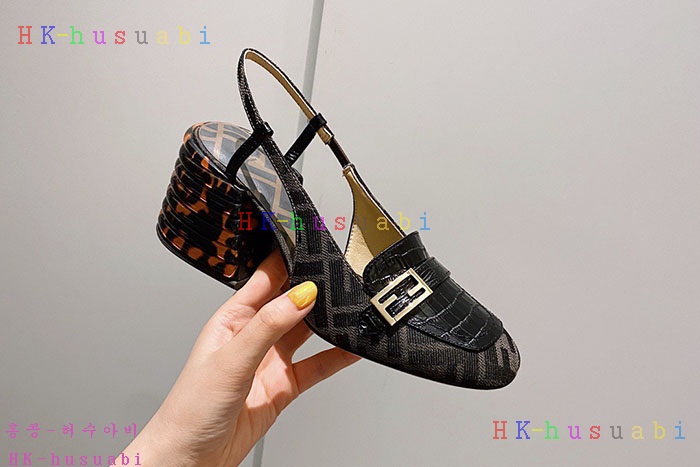 NEW 펜디 신발 신상 FD5466652