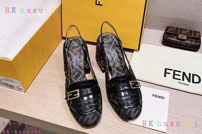 NEW 펜디 신발 신상 FD5466652