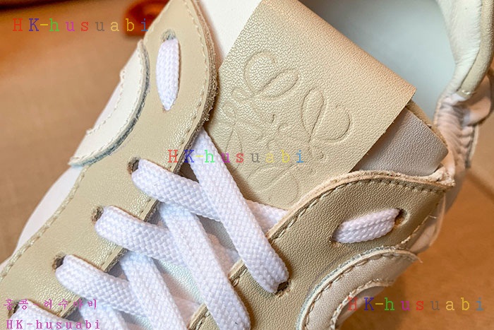 NEW 로에베 남여공용 스니커즈 L825523