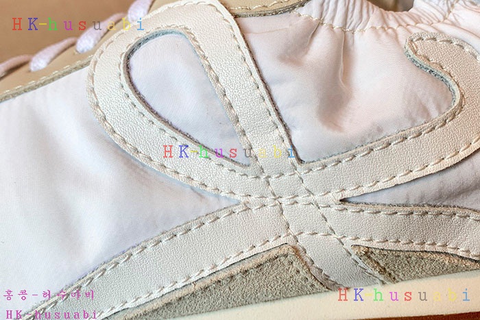 NEW 로에베 남여공용 스니커즈 L825523