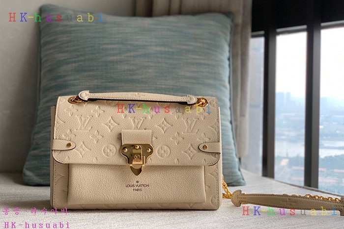 ★미러급★ 루이비통 바뱅 숄더백 LV M44523