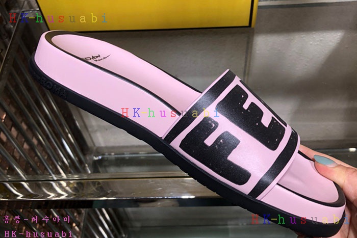 NEW 펜디 여성용 슬리퍼 F 427223