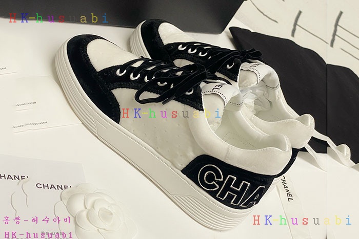 NEW 샤넬 스니커즈 신상 C5824002