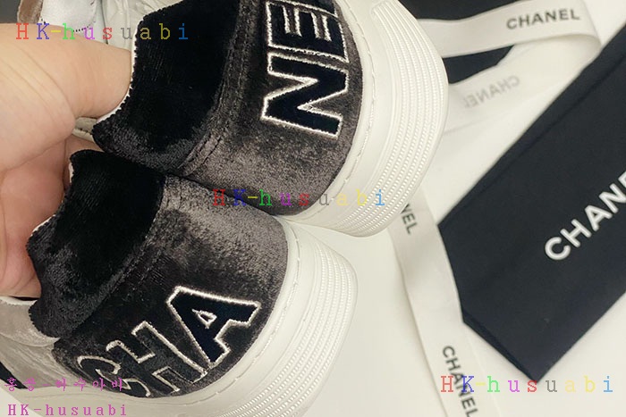 NEW 샤넬 스니커즈 신상 C5824004