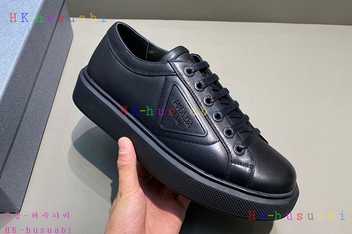 NEW 프라다 남성 신발 신상 P 4244101