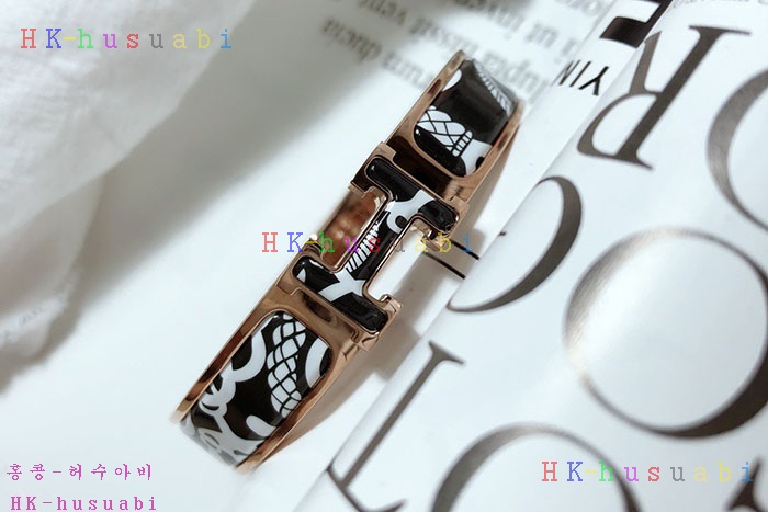 NEW 에르메스 팔찌 신상 H 995424