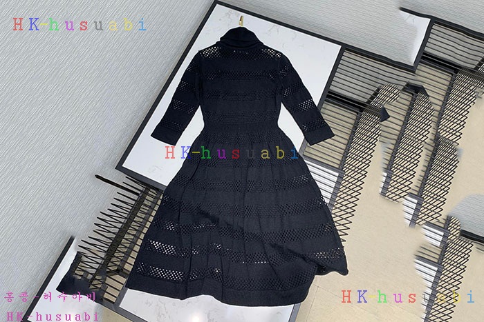 NEW 디올 원피스 신상 DR 424433