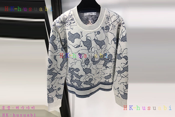 NEW 디올 니트 신상 DR 424410