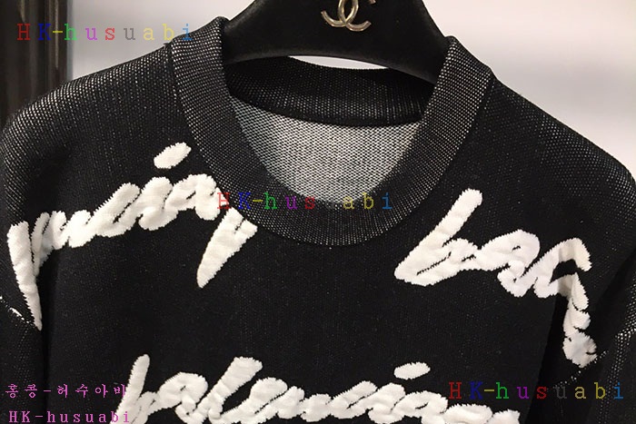 NEW 발렌시아가 니트 신상 B4244413
