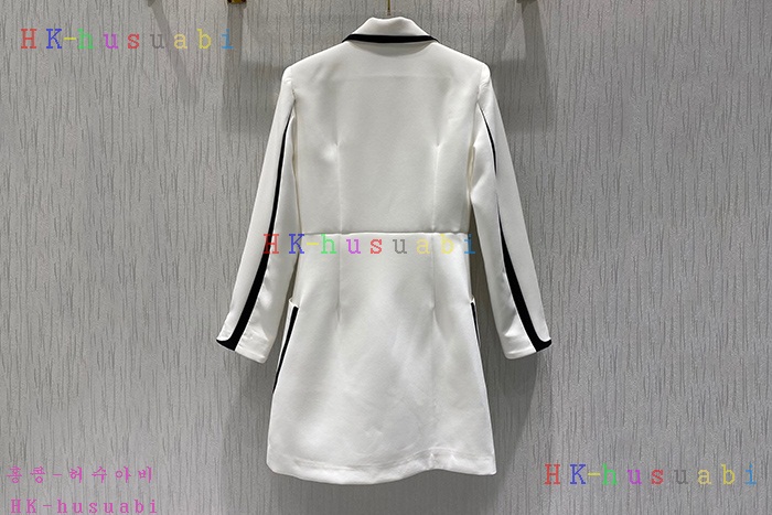 NEW 펜디 원피스 신상 FD 2583367