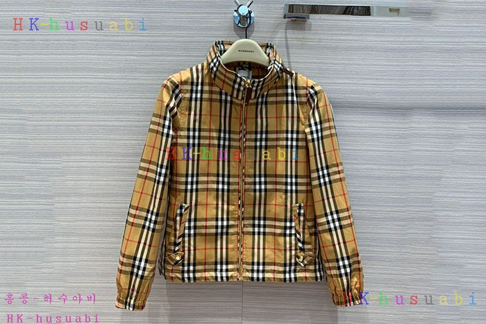 NEW 버버리 자켓  신상 B 424120