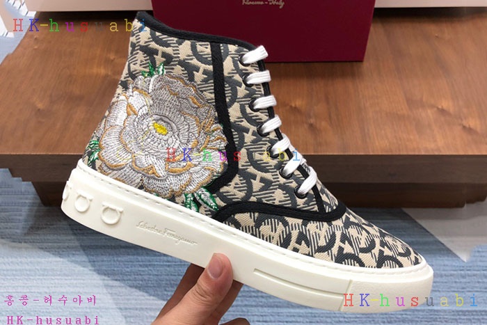 NEW 페라가모 신발 신상 F 4299575