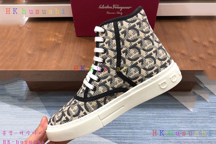 NEW 페라가모 신발 신상 F 4299575