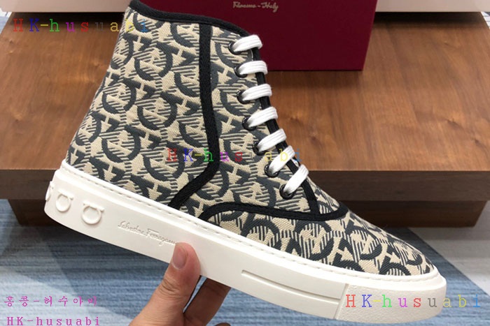 NEW 페라가모 신발 신상 F 4299577