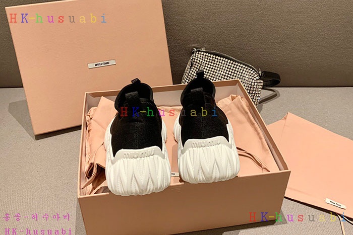 NEW 미우미우 신발 신상 MU 572221